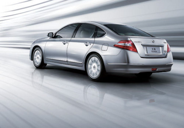 Nissan Teana 