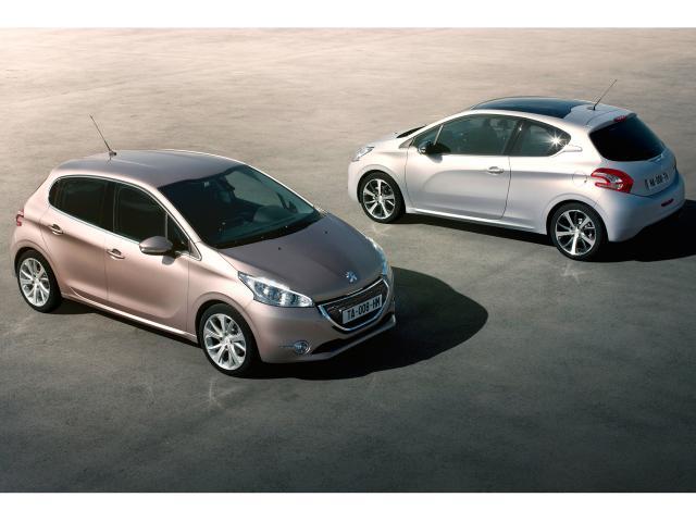 Noul Peugeot 208 debuteaza ca hathcback in 5 si 3 usi