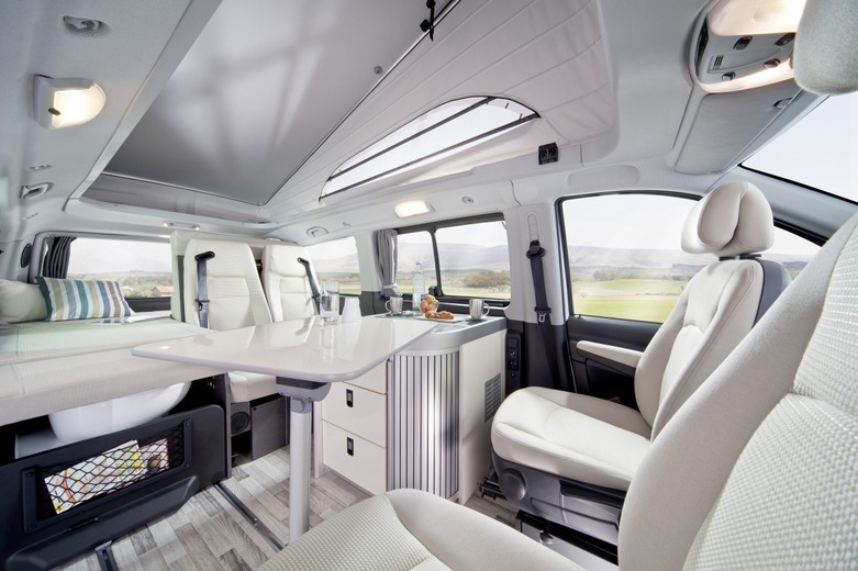 Mercedes Benz Viano Westfalia Jules Verne are tot ce-i trebuie pentru o iesire de weekend