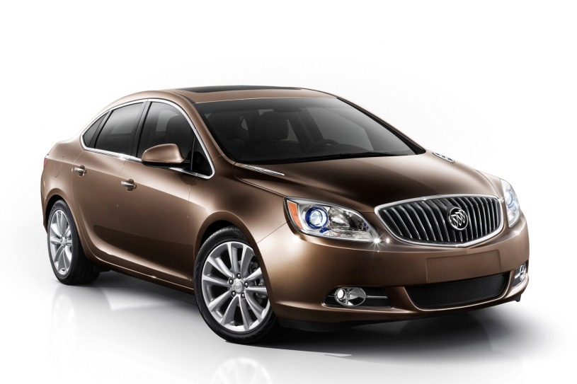 Opel Astra Sedan este prefigurat de omologul american, Buick Verano