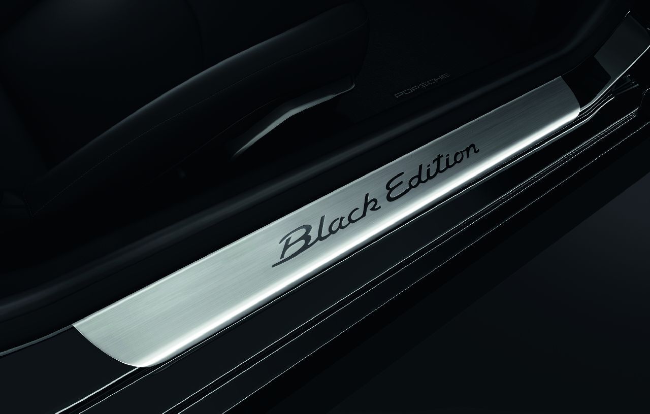 Porsche 911 Black Edition va aparea la Geneva 2011 si va fi produs in 1.911 exemplare
