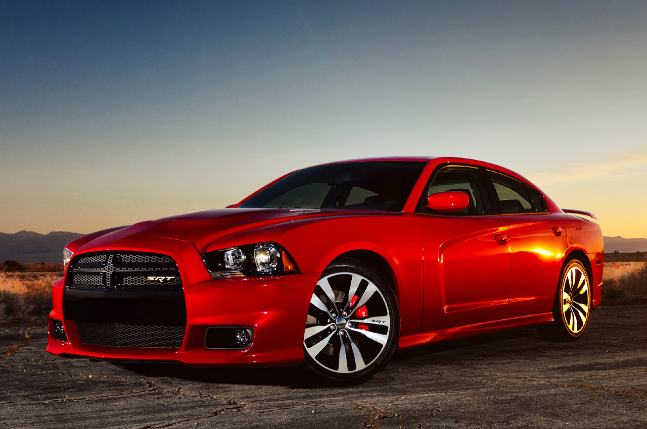 Dodge Charger SRT8 atinge 280 km/h si ajunge la 100 km/h in doar 4 secunde