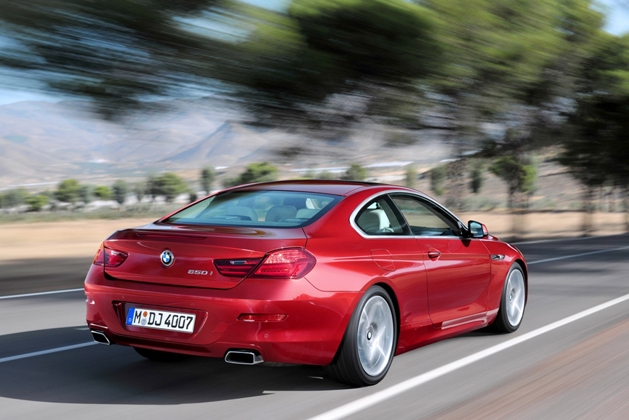La inceput, BMW Seria 6 va avea sub capota acelasi V8 twin-turbo de 400 CP ca si cabrioletul