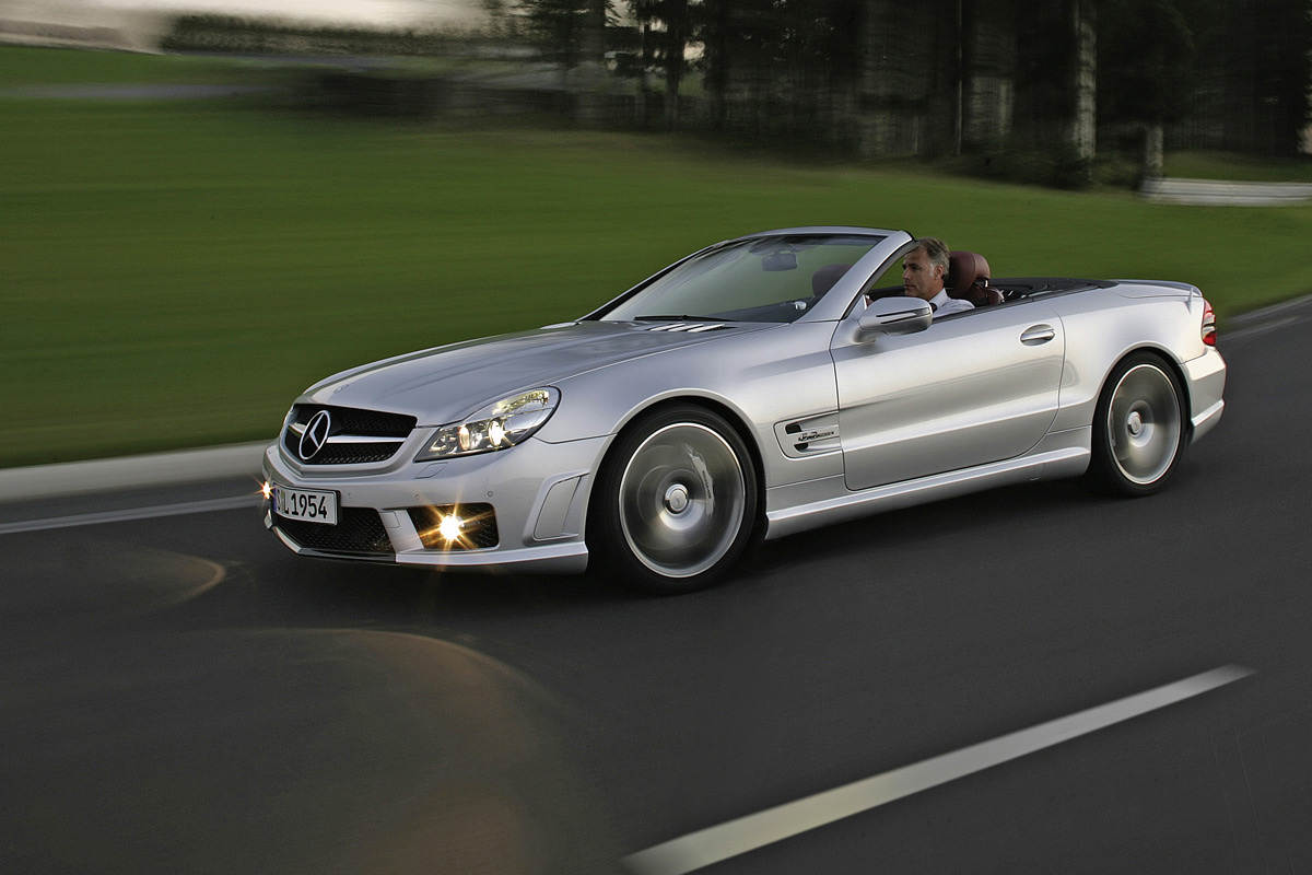 Mercedes SL, un fel de concurent pentru Seria 6