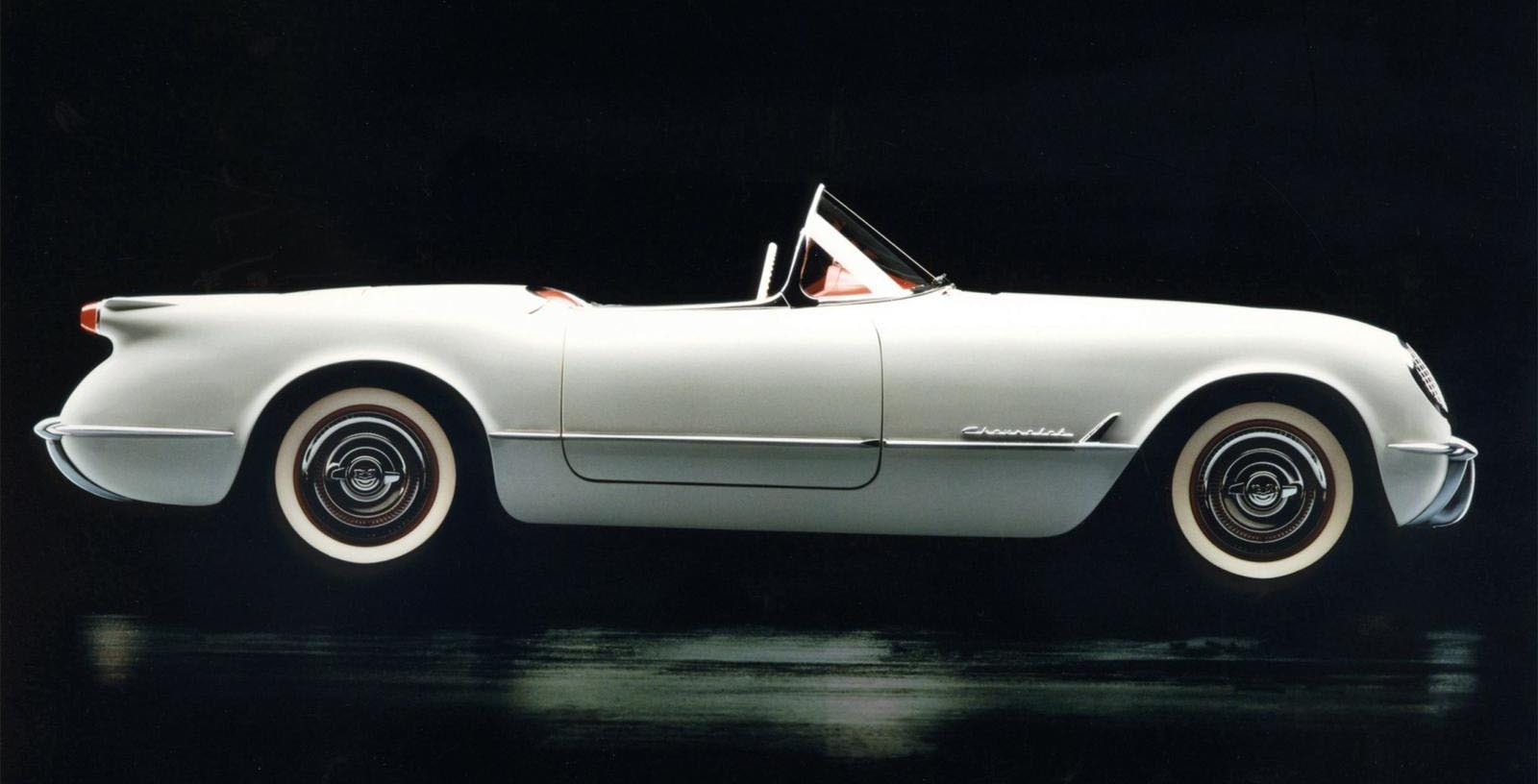 Chevrolet Corvette C1 - modelul lansat in 1953 la Motorama New York