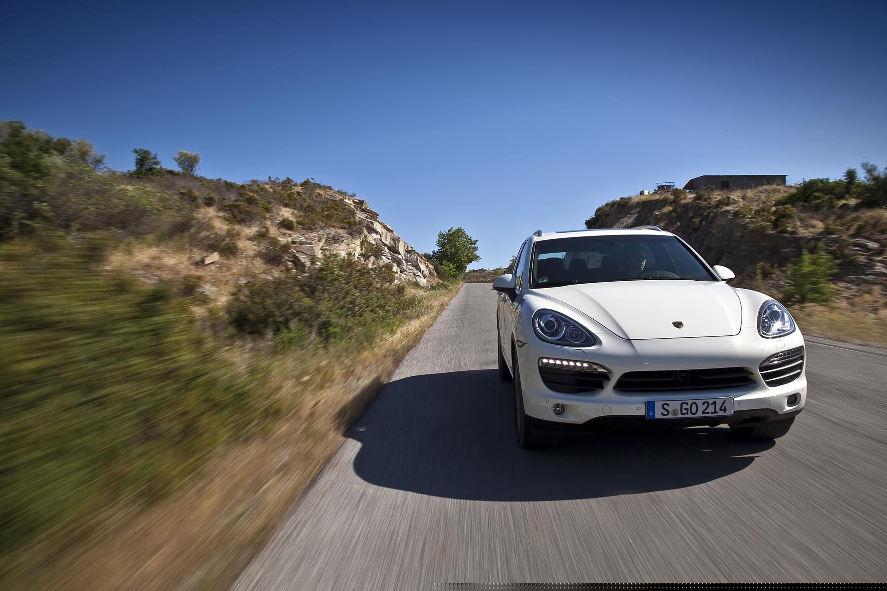 Noul Porsche Cayenne, in versiune S, costa de la 77.000 euro si isi face toti banii