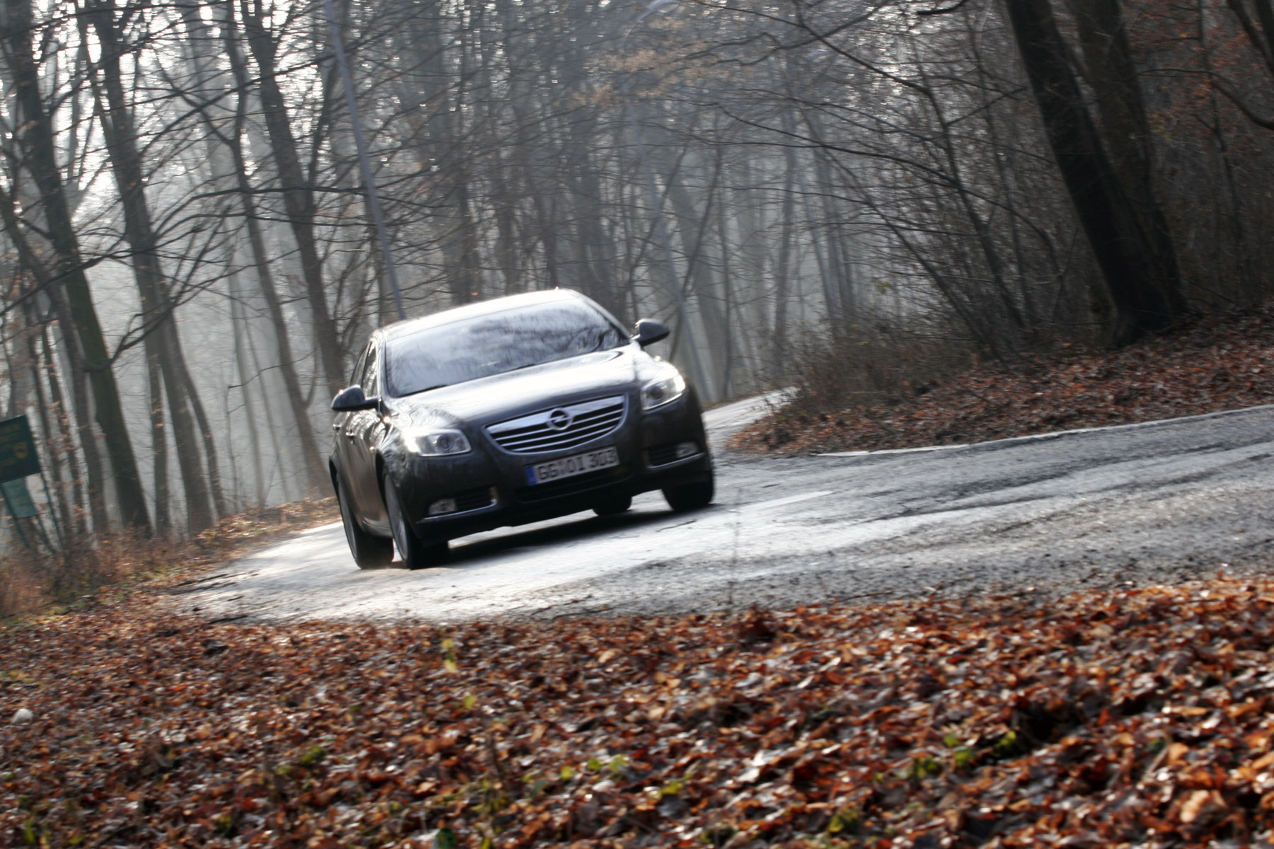 Opel Insignia - faţă