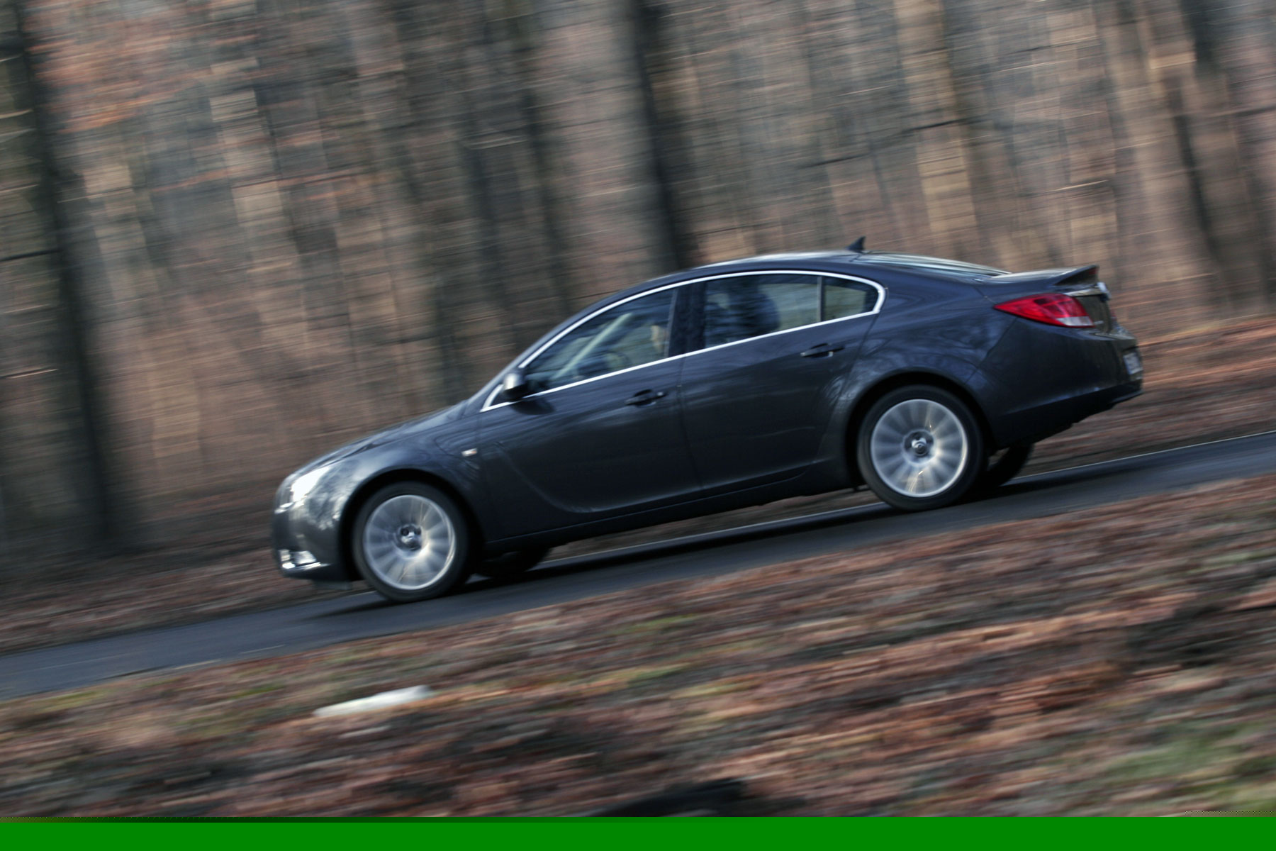 Opel Insignia lateral
