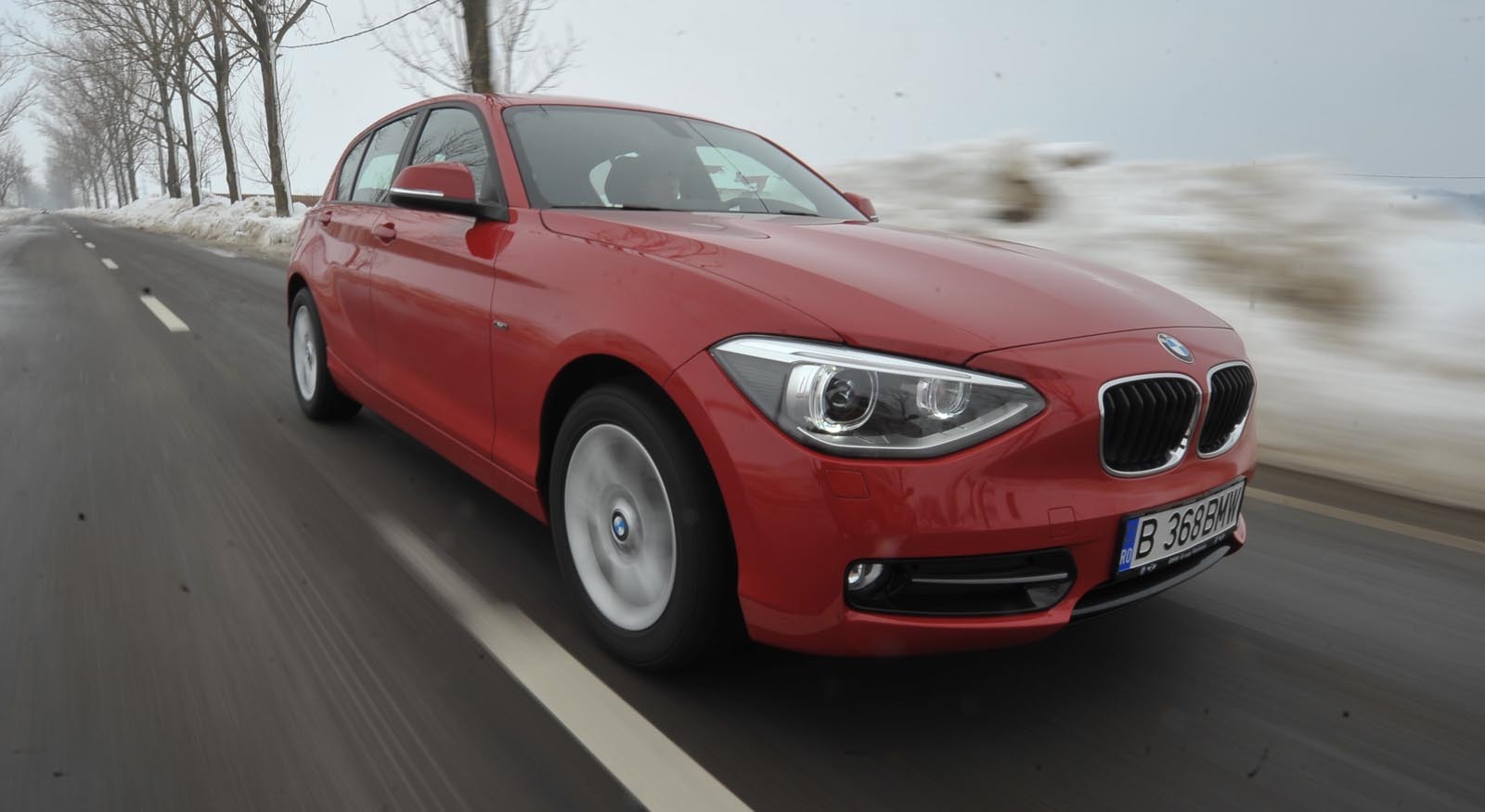 Cutia automata si dieselul de 143 CP de pe BMW 118d fac o combinatie foarte buna