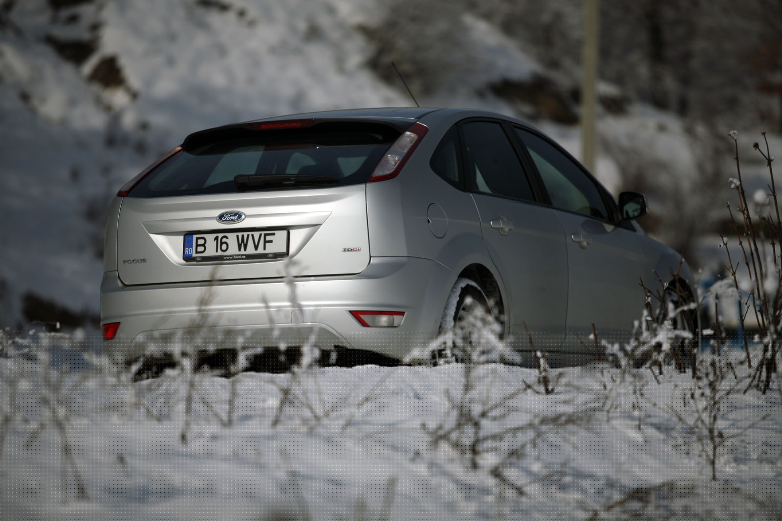 Ford Focus camuflat bine 