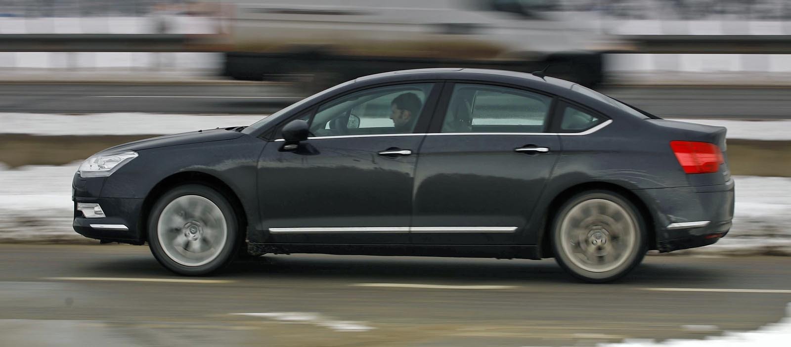 Citroen C5 ramane fidel conceptului de confort, avand si cea mai buna insonorizare