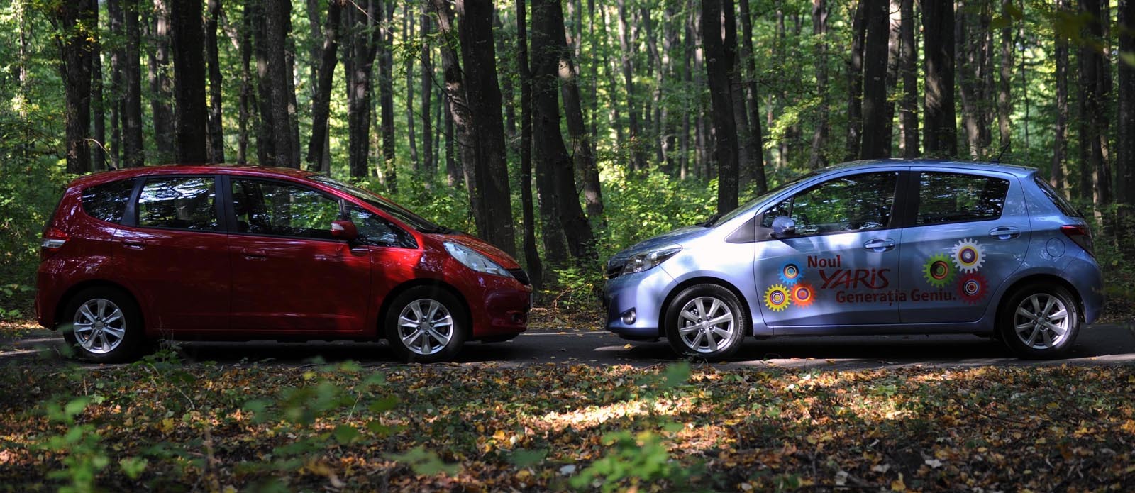 Ca si gabarit, Honda Jazz e usor mai mare decat Toyota Yaris, dar nu semnificativ