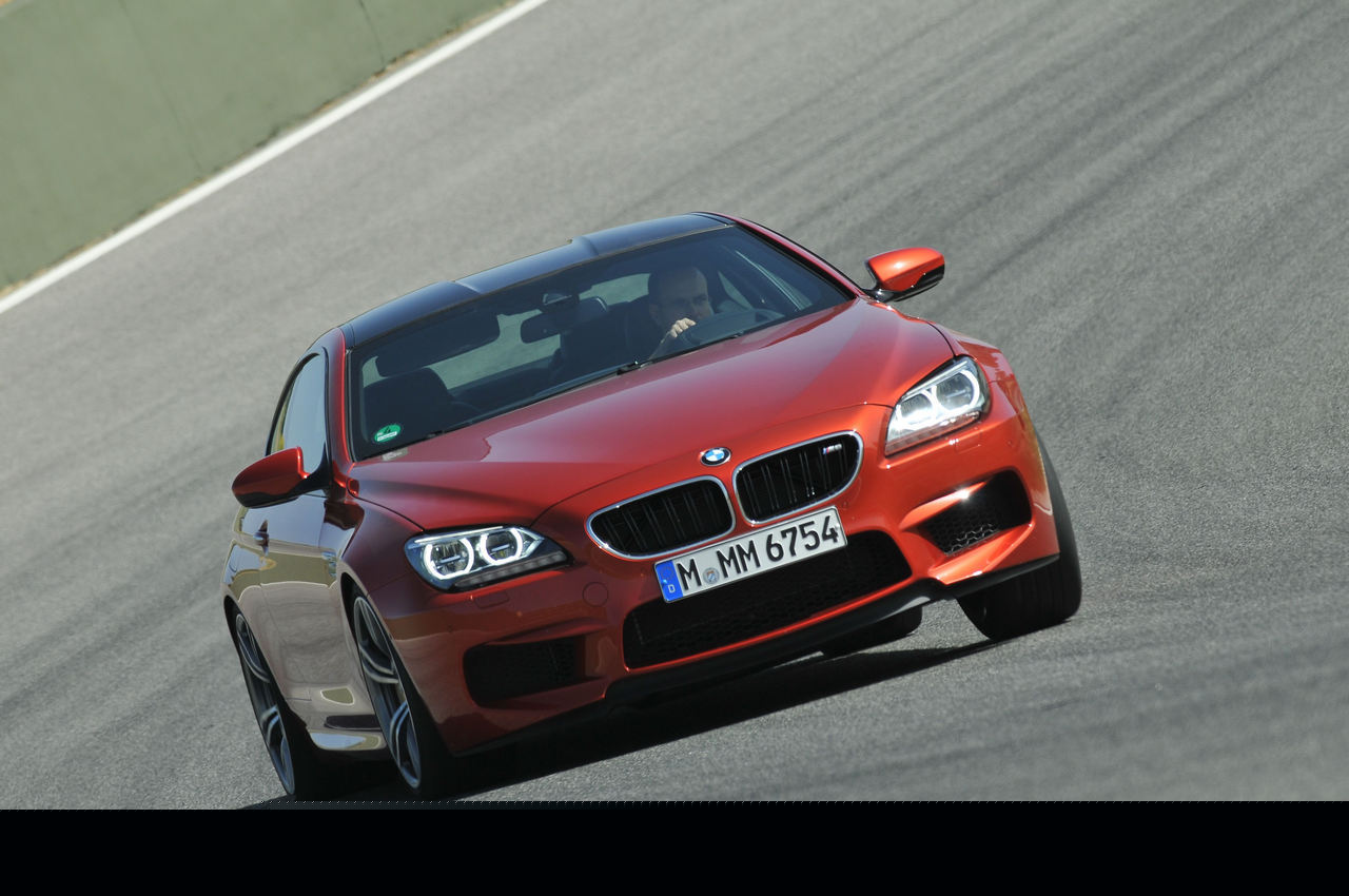 BMW M6 2013 on track