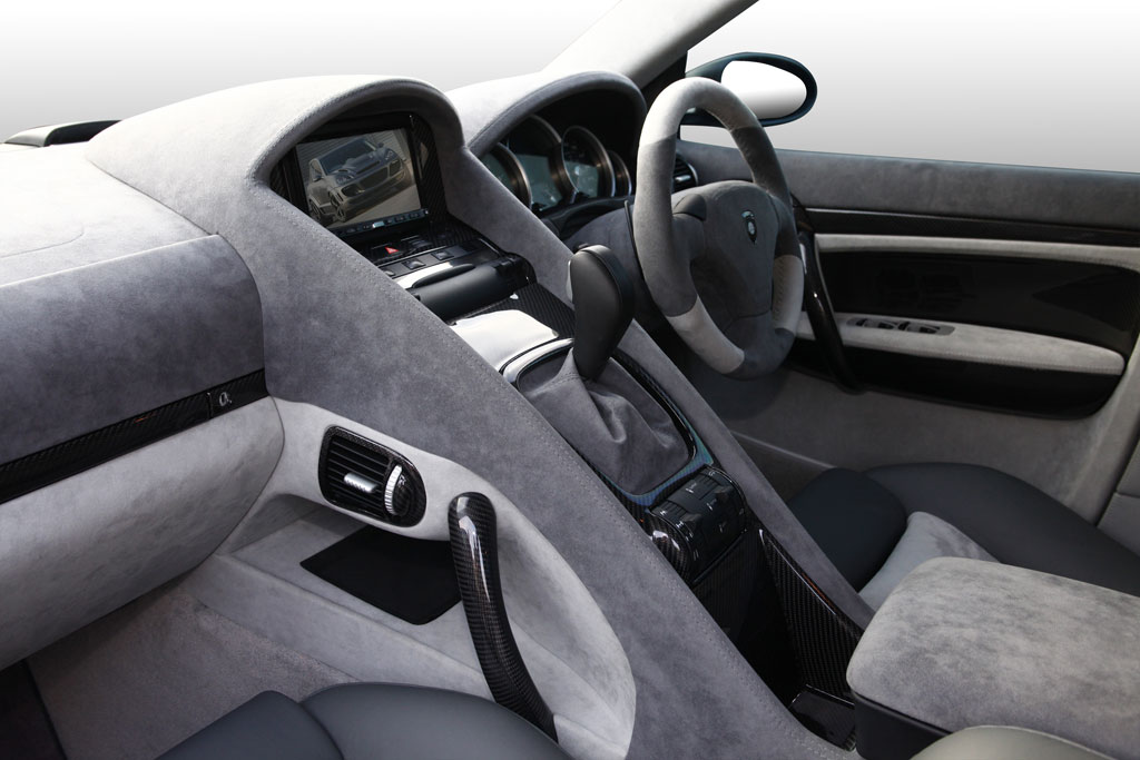 Interior puternic modificat