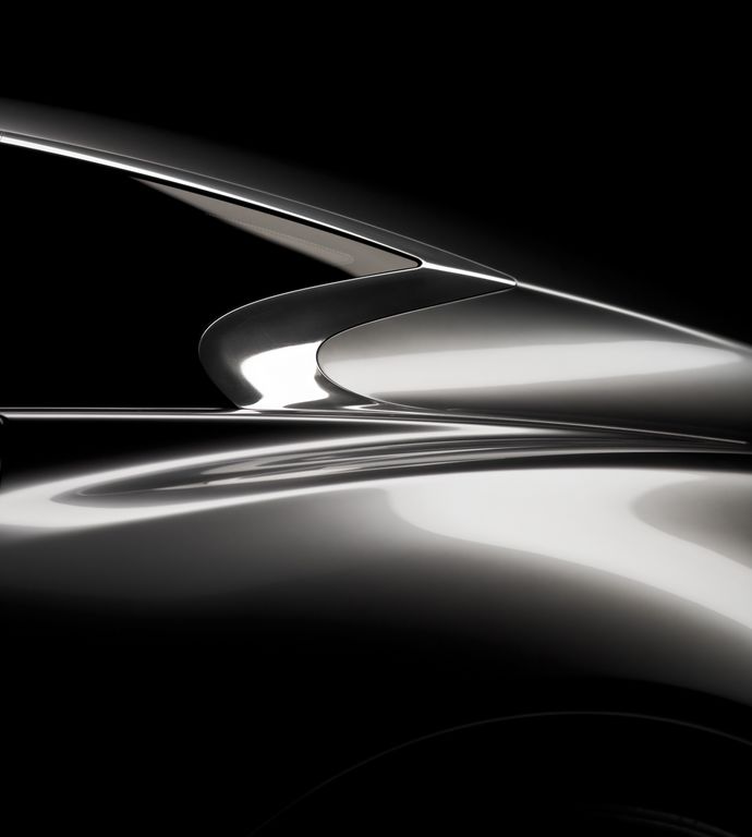 Infiniti Essence Concept