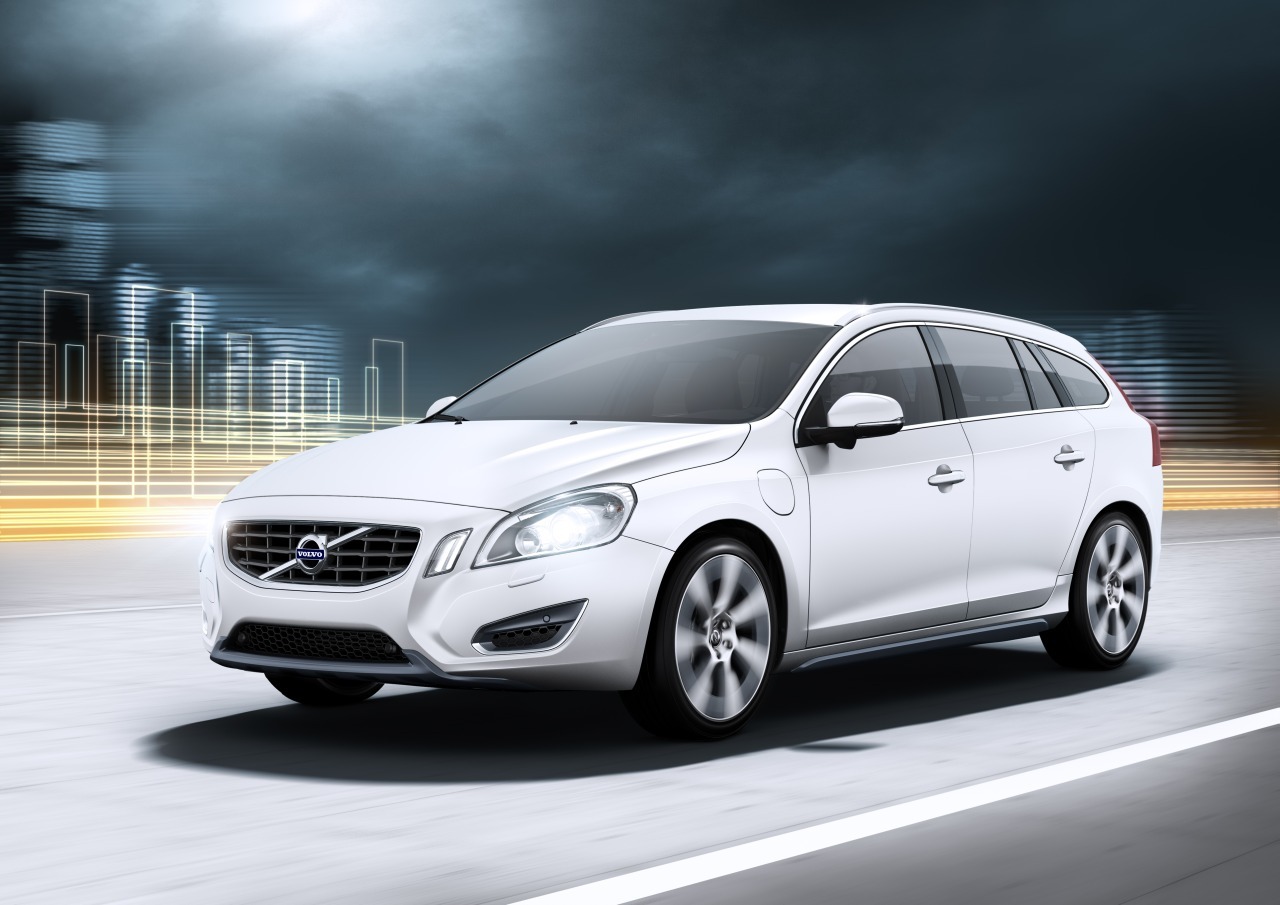 Volvo V60 diesel plug-in hybrid apare ca un concept la Salonul Auto Geneva 2011
